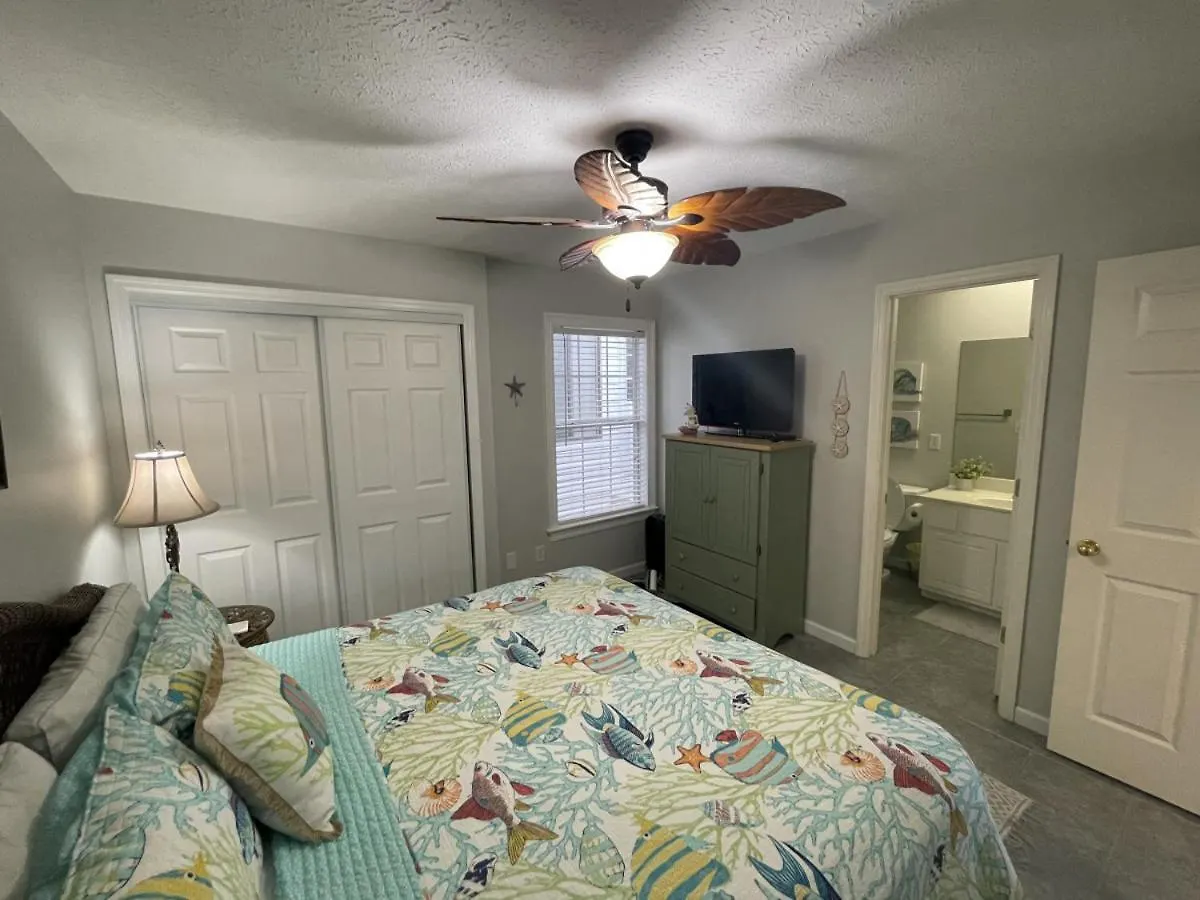 Venture Out 611 Seabreeze Dr Comes With Golf Cart Panama City Beach Semesterbostad